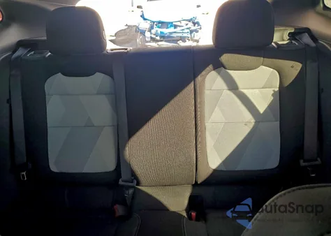 2024 Chevrolet Trax 1Rs from USA, damaged, VIN KL77LGE25RC141650